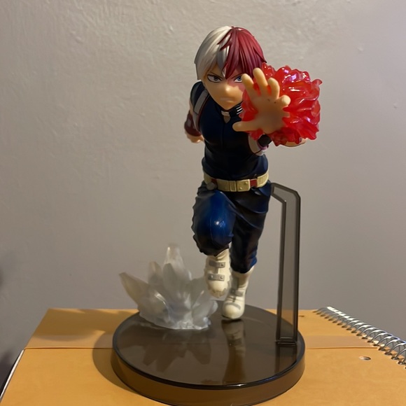 Shoto todoroki anime figure - Picture 3 of 4